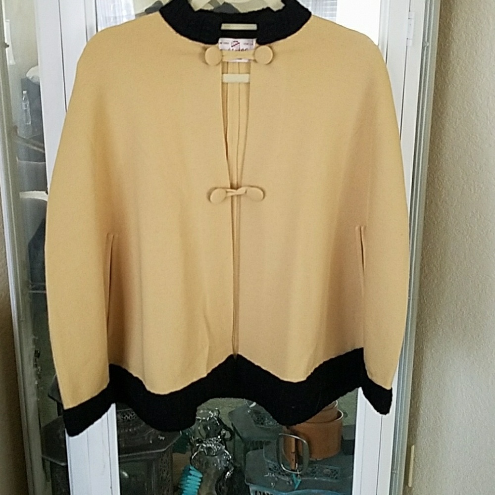 Vintage drape/shawl